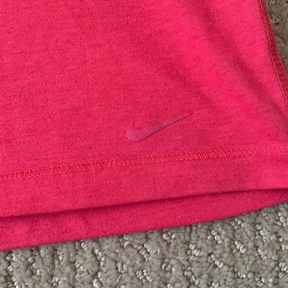 Nike workout tank - Picture 2 of 3